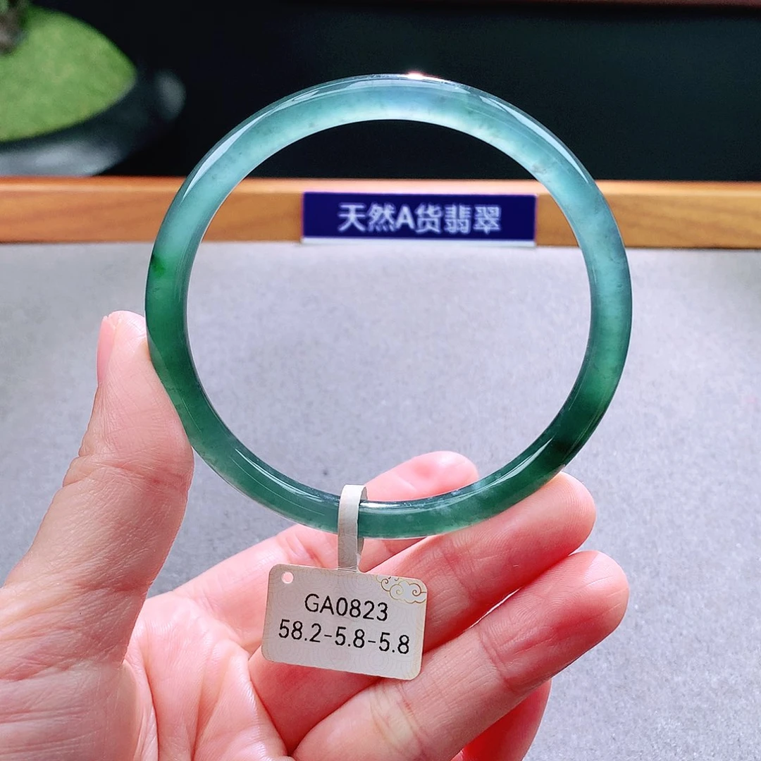 未镶嵌手镯翡翠天然翡翠手镯a货