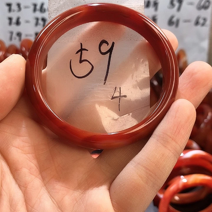 玛瑙/玉髓手镯未镶嵌