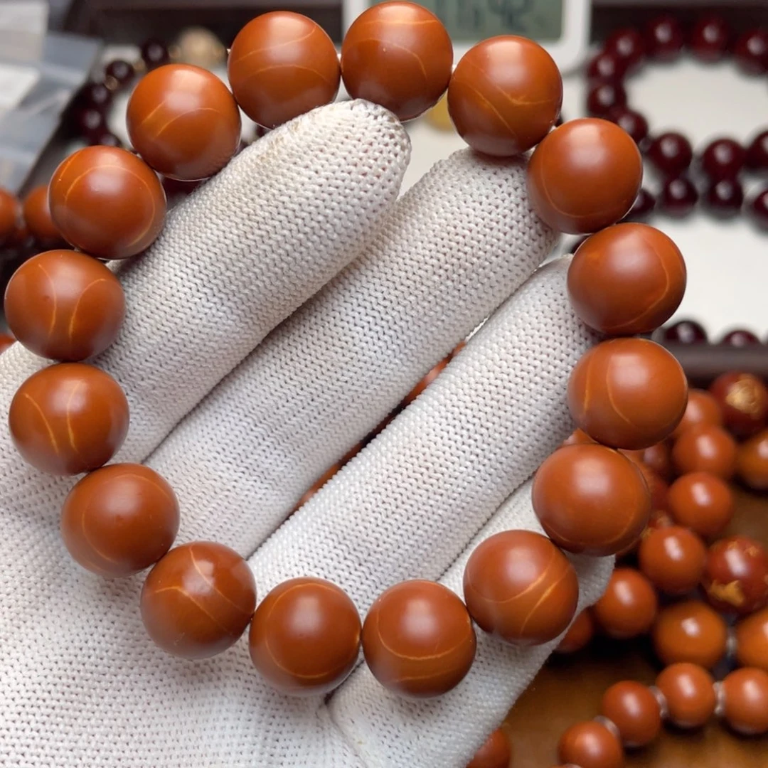 吊坠橄榄核1.37 精品 梅林铁核三角孔