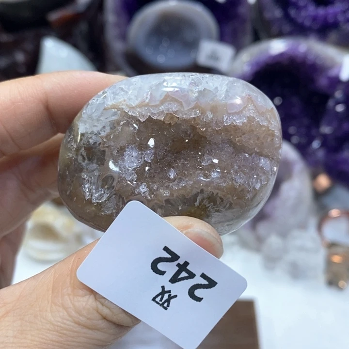 水晶大型摆件（非配饰）未镶嵌