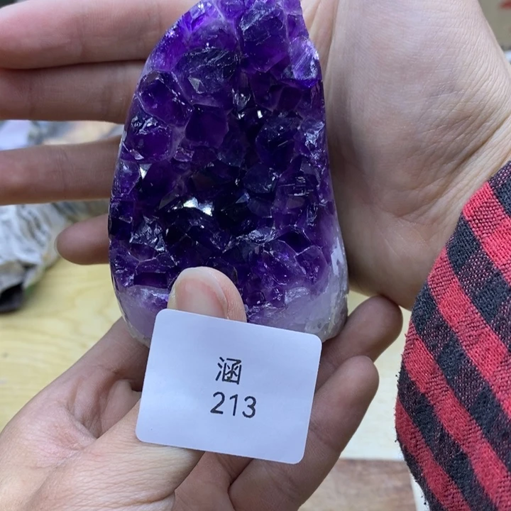 水晶大型摆件（非配饰）未镶嵌