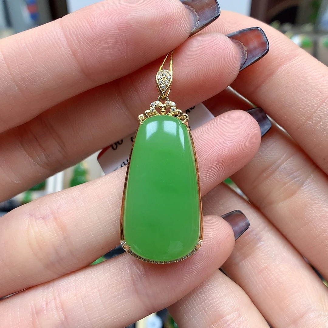 和田玉18K金镶嵌颈饰13×25