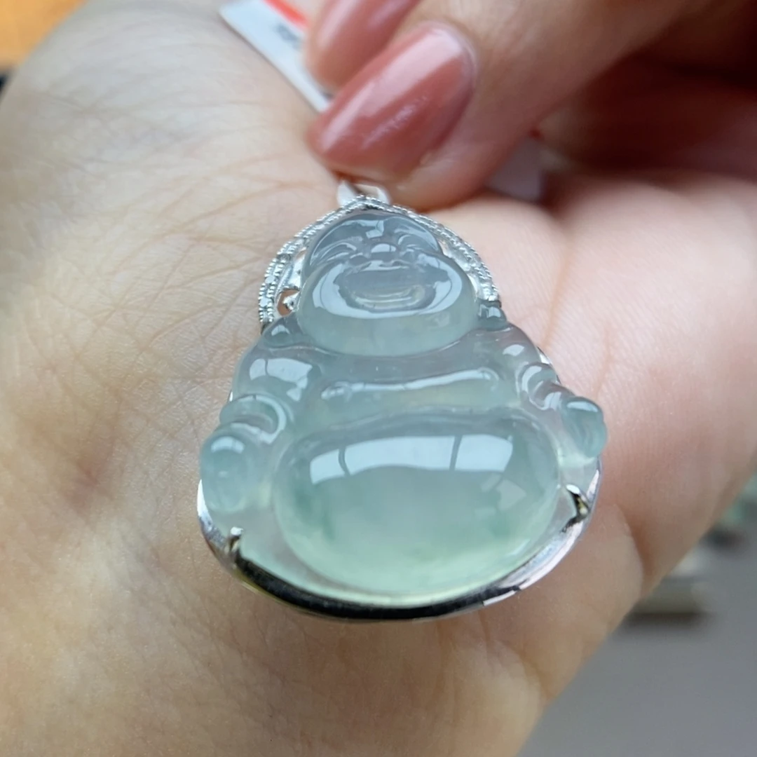 翡翠18K金镶嵌颈饰吊坠82