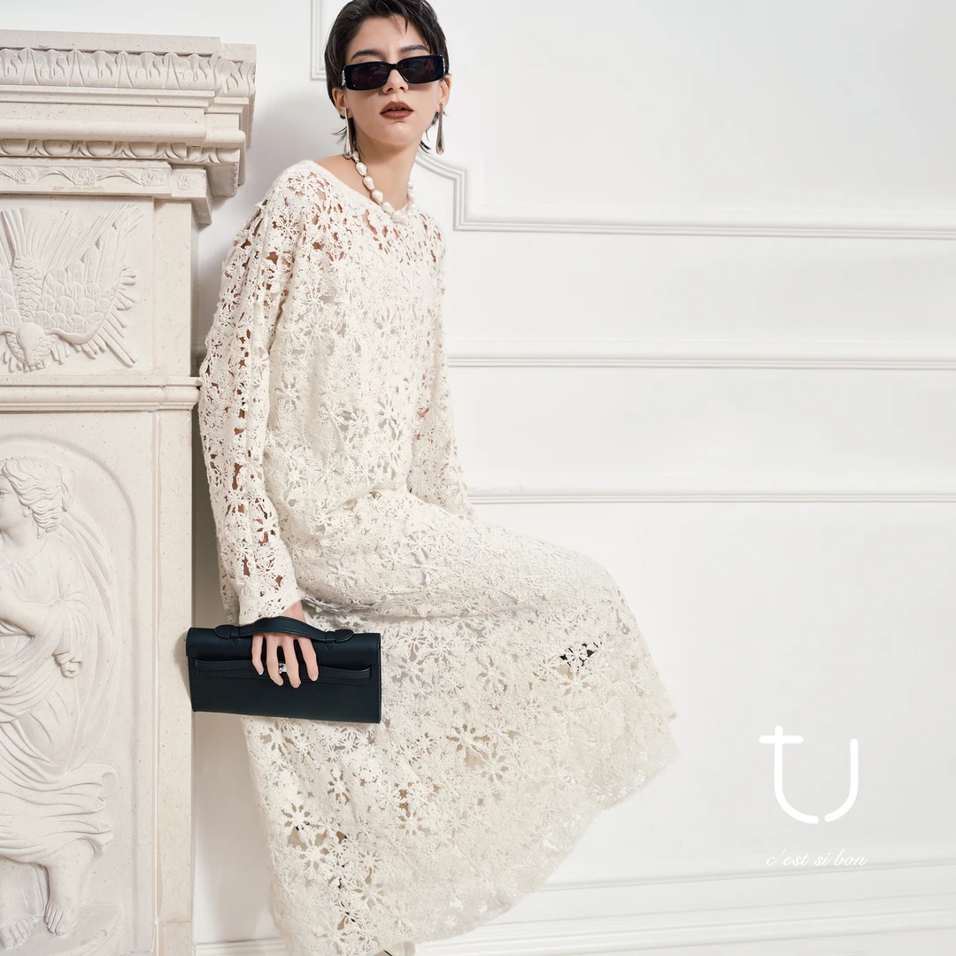 TU女装 因斯布鲁克 镂空勾花阔版连衣裙25年新款爆款晚宴场合女装