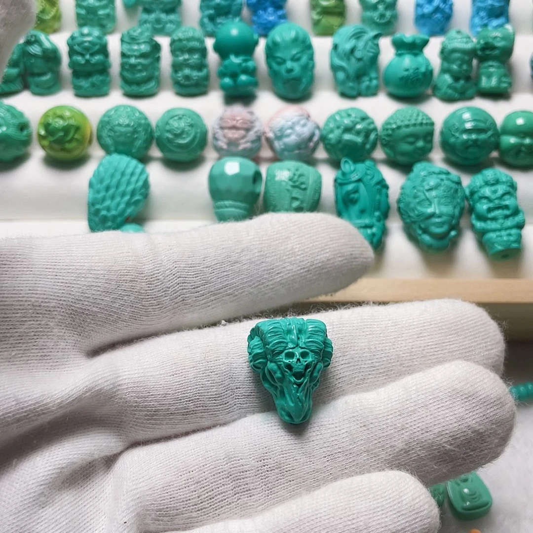黑**言手工雕刻配珠15.5羊头三通