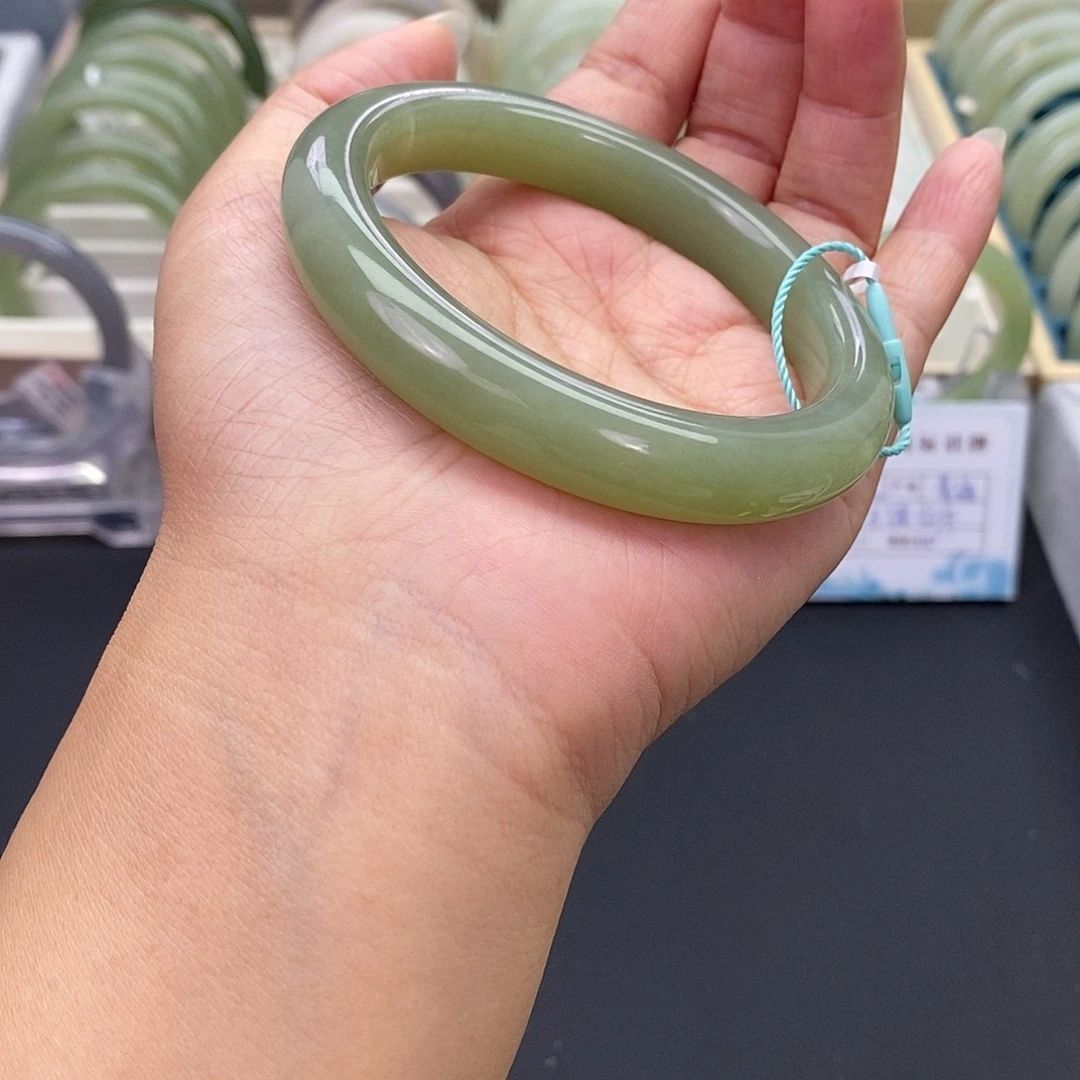 和田玉未镶嵌珠宝奇石和田玉手镯58.59