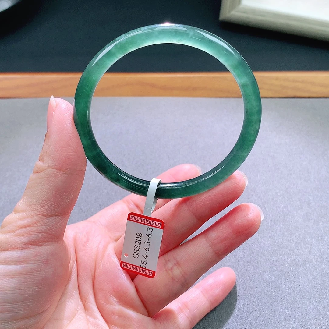 翡翠未镶嵌手镯天然翡翠手镯a货