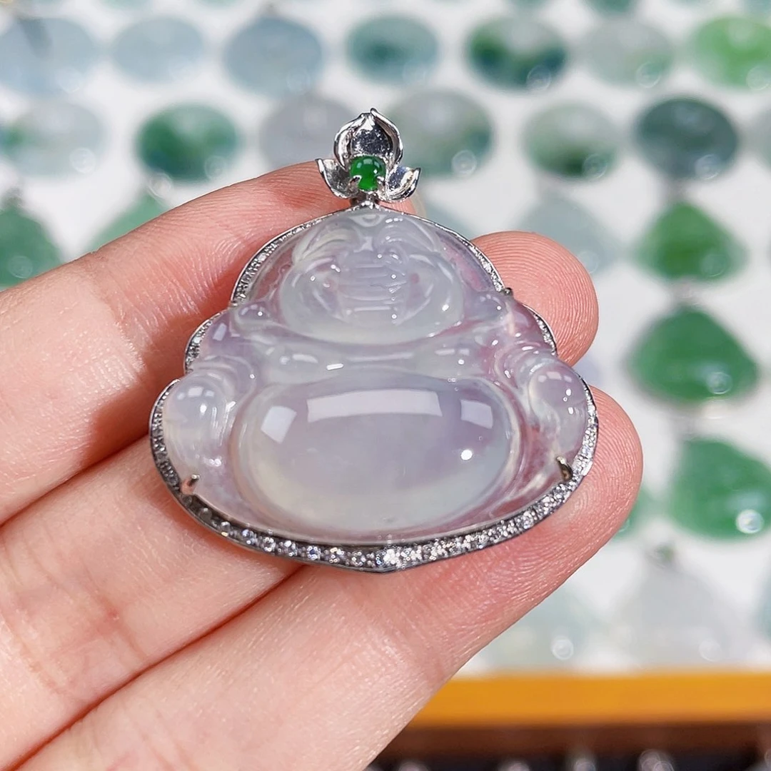 颈饰18K金镶嵌翡翠吊坠