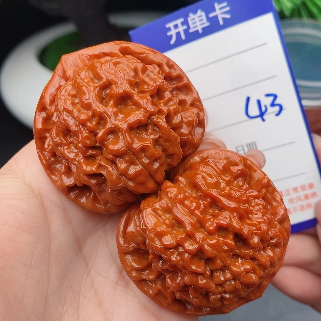 雨***果把件文玩核桃48官帽43