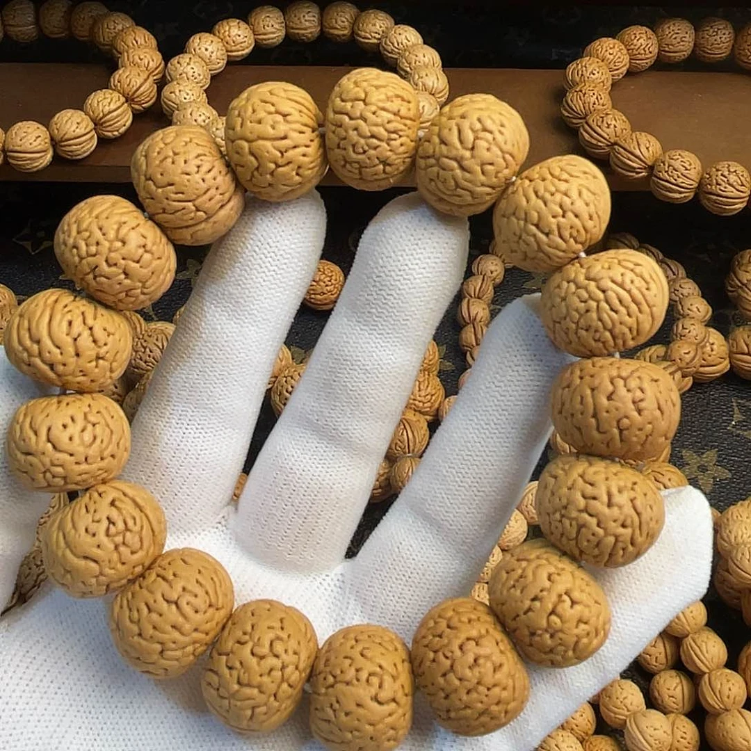 桃核吊坠矮桩白月光手串