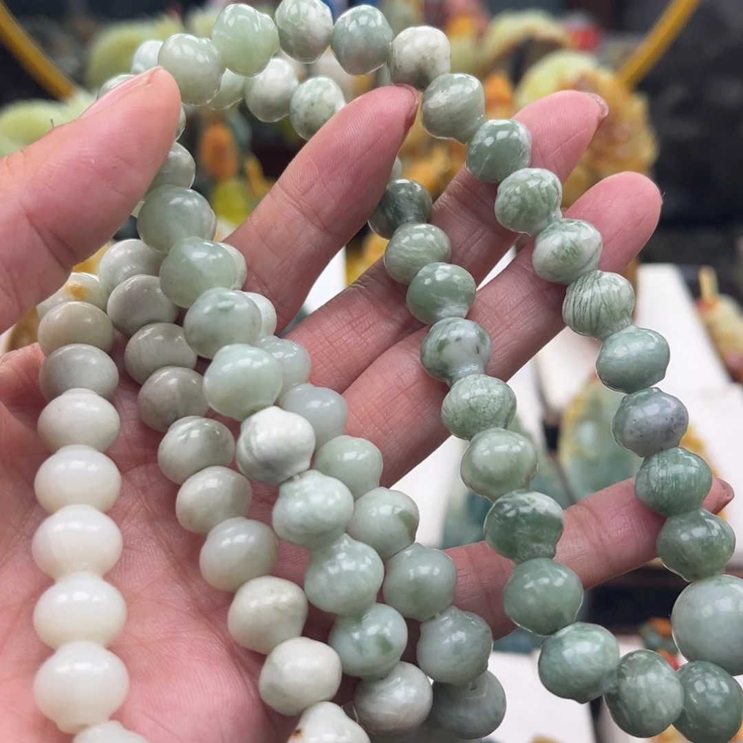 岫玉未镶嵌挂件手链