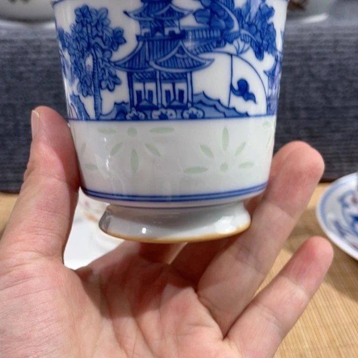 景德镇陶瓷 青花玲珑茶盅