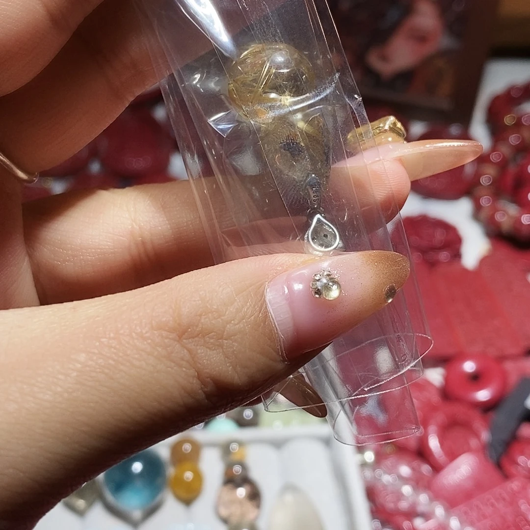 天然辰砂朱砂吊坠