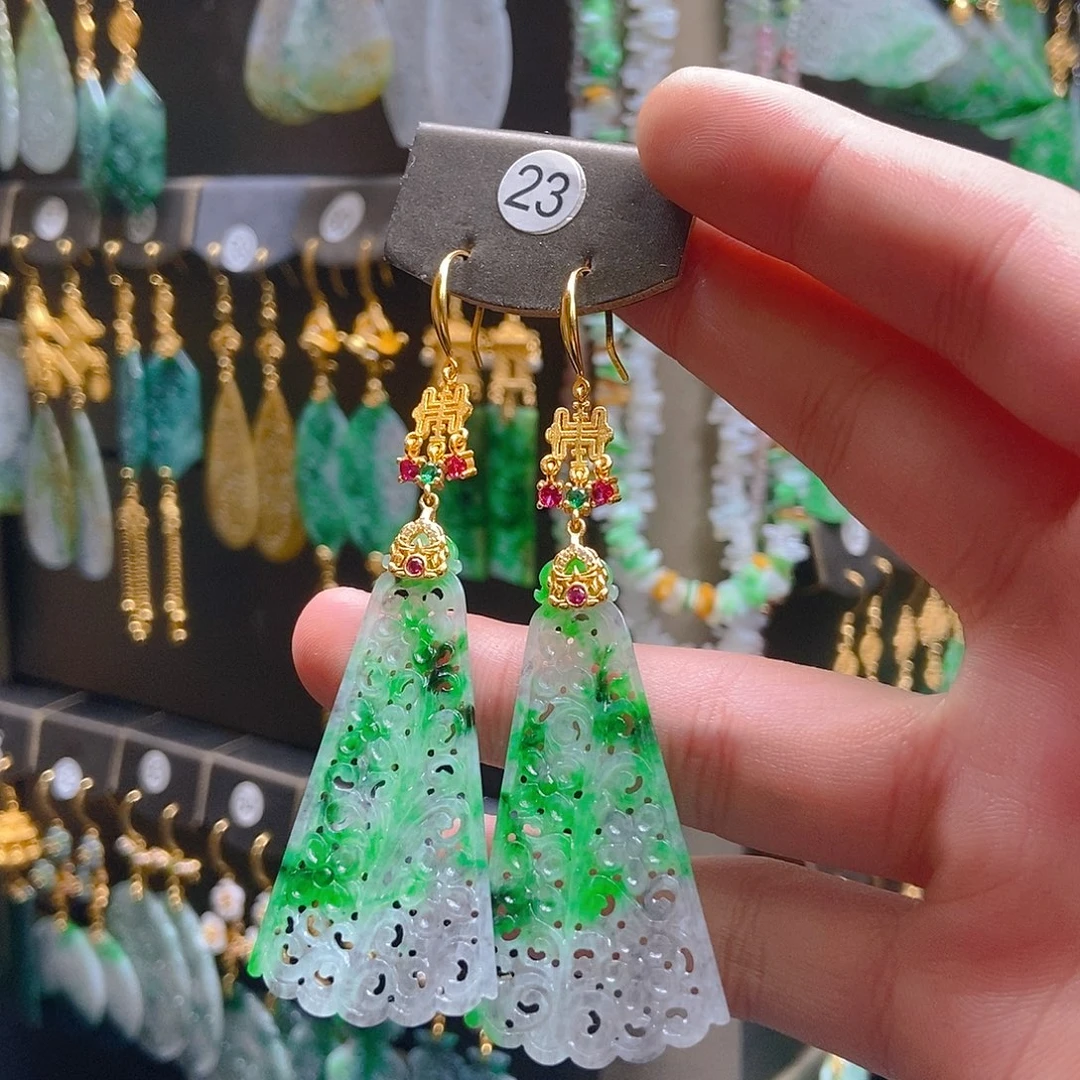 翡翠未镶嵌耳饰翡翠