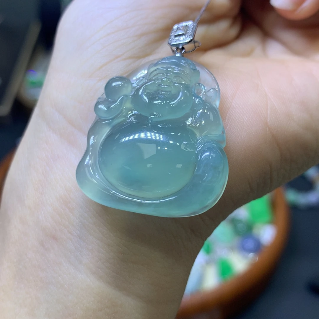 翡翠18K金镶嵌颈饰翡翠吊坠项链