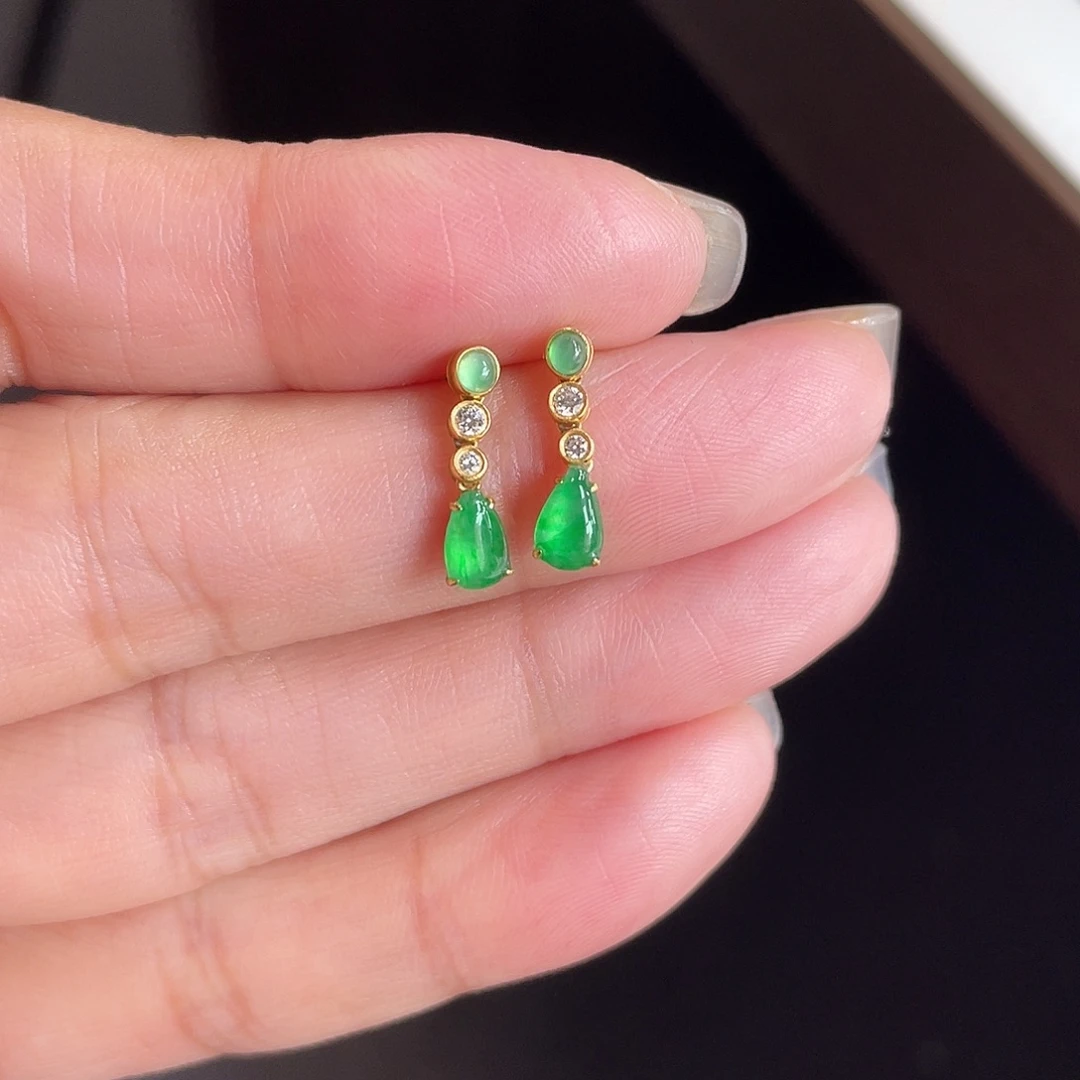 翡翠18K金镶嵌耳饰