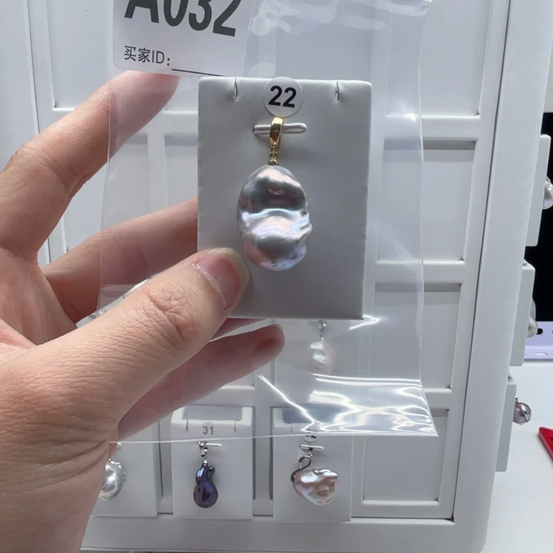 淡水珍珠颈饰合金