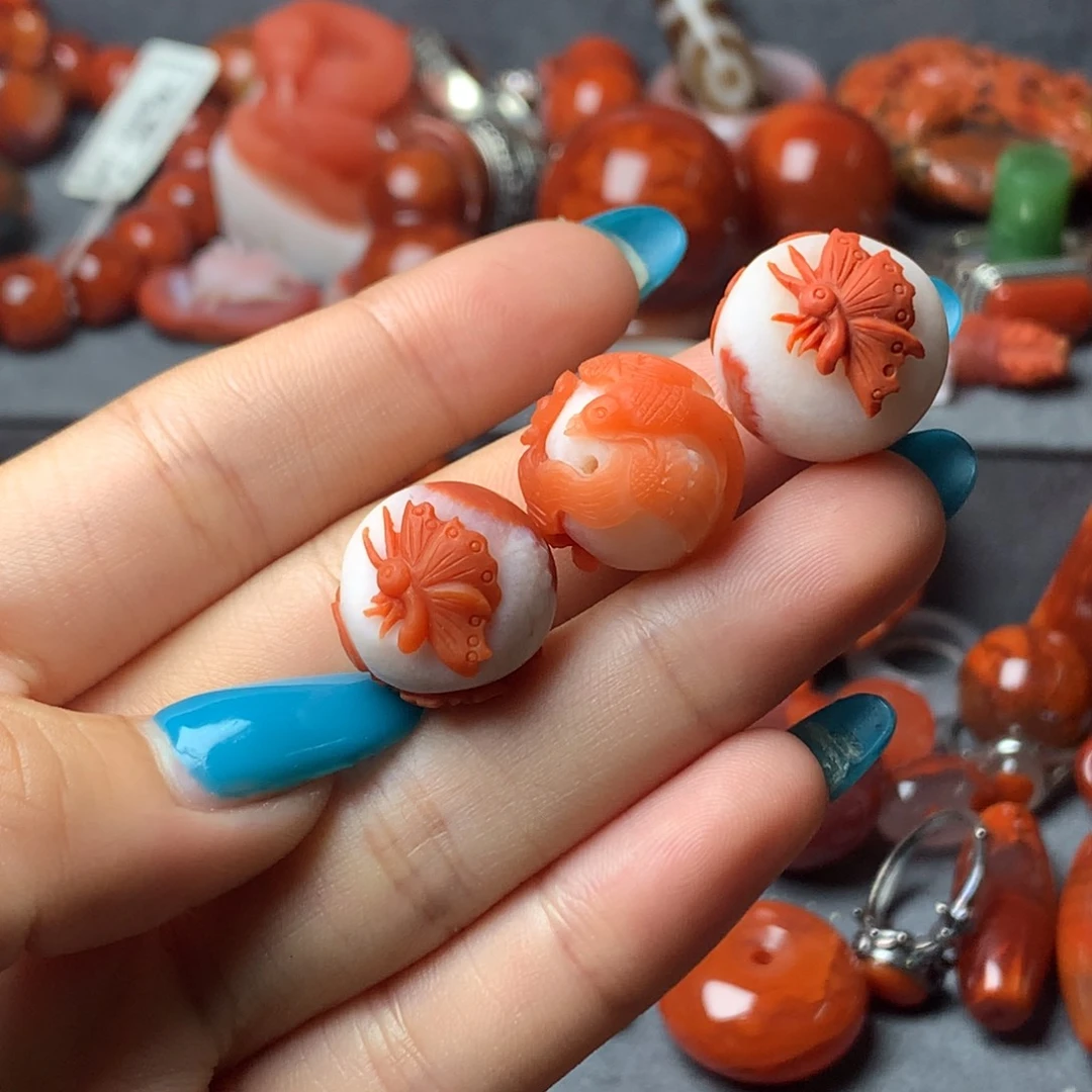 曼***离南红玛瑙未镶嵌配饰