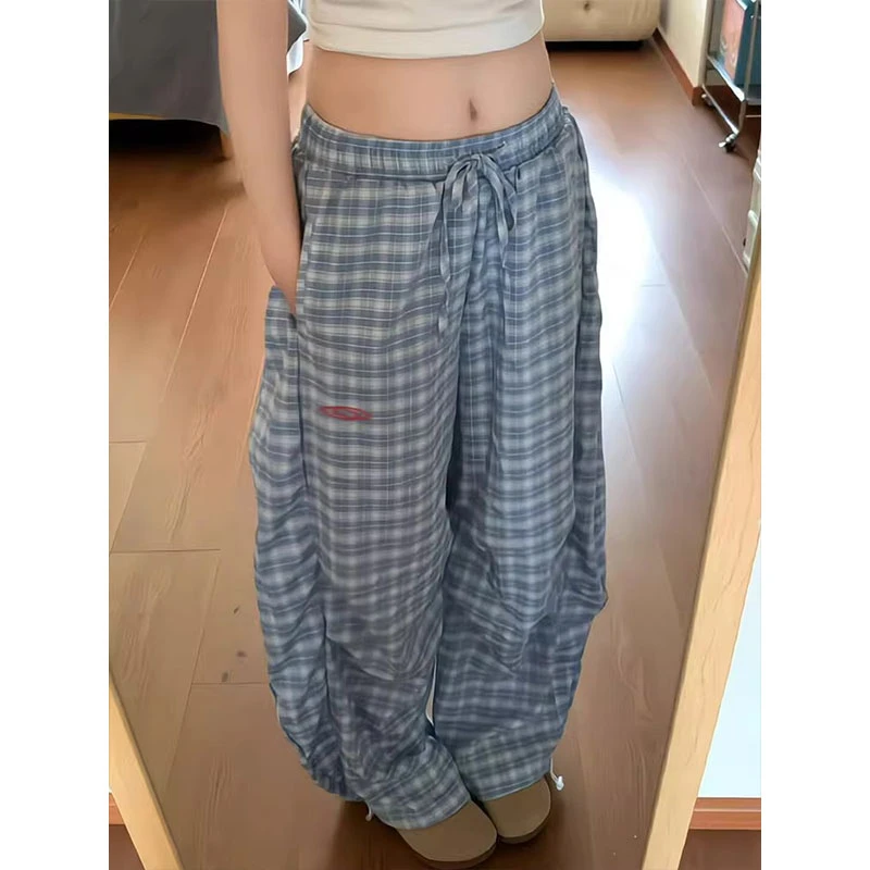 美式慵懒蓝色格子女春夏季2025新款高腰百搭设计感宽松褶皱弯刀裤