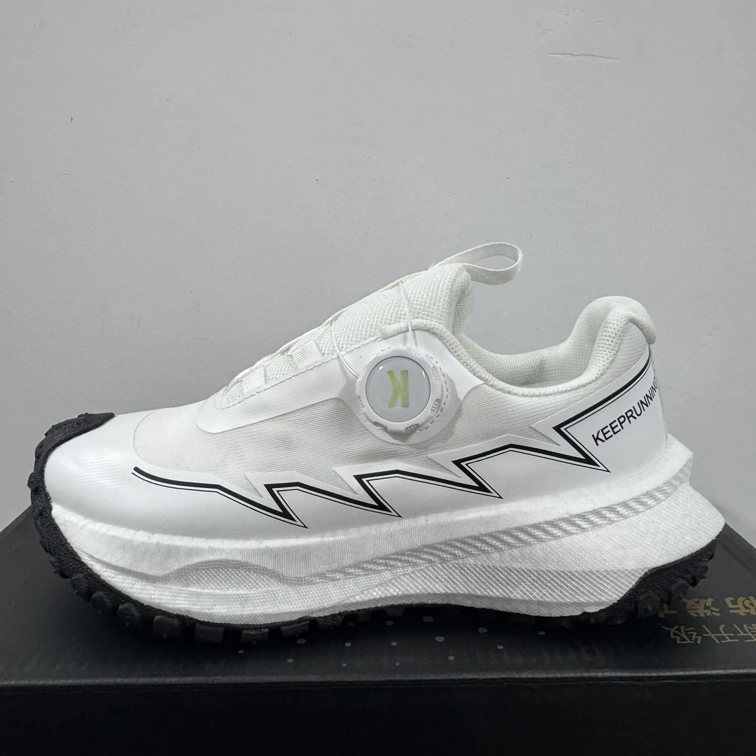 【030】曼巴RN夏季纽扣运动跑鞋透气防水双效合一潮流百搭舒适