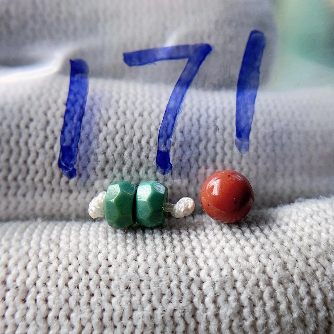 南红玛瑙未镶嵌珠宝奇石