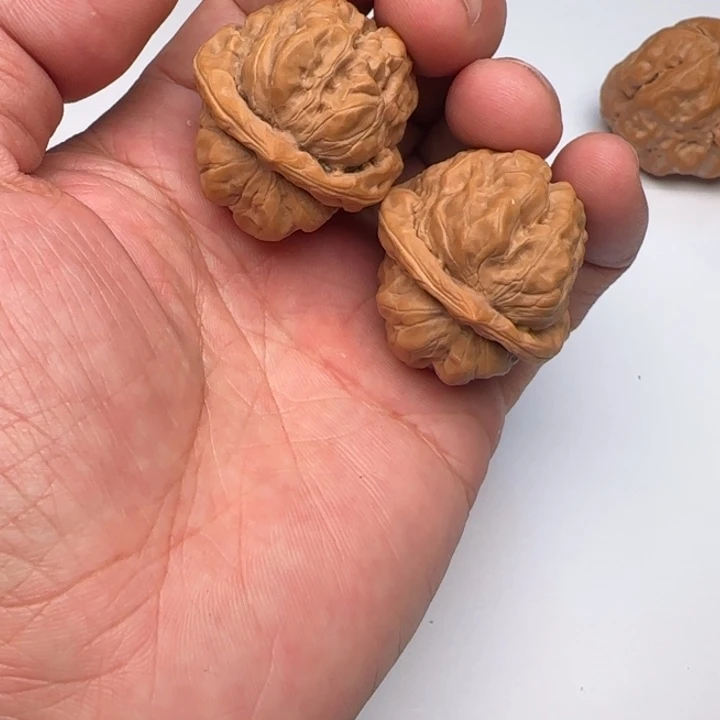 文玩核桃吊坠核桃