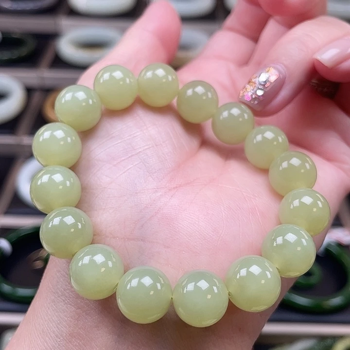 和田玉未镶嵌手串