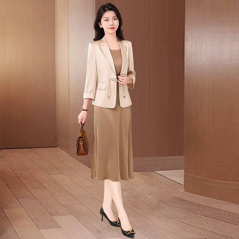 拉夏贝尔连衣裙2025新款女春秋妈妈洋气质高级感时尚高端两件套装