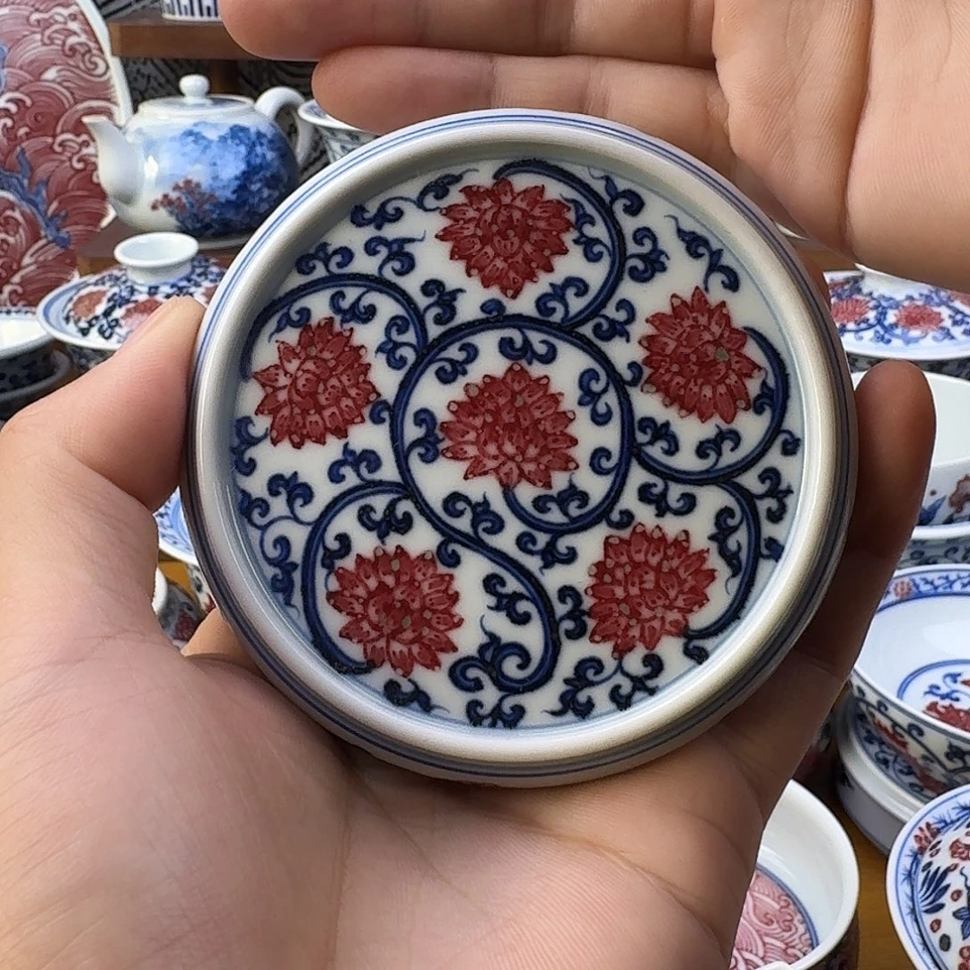 当代青花釉里红盖置