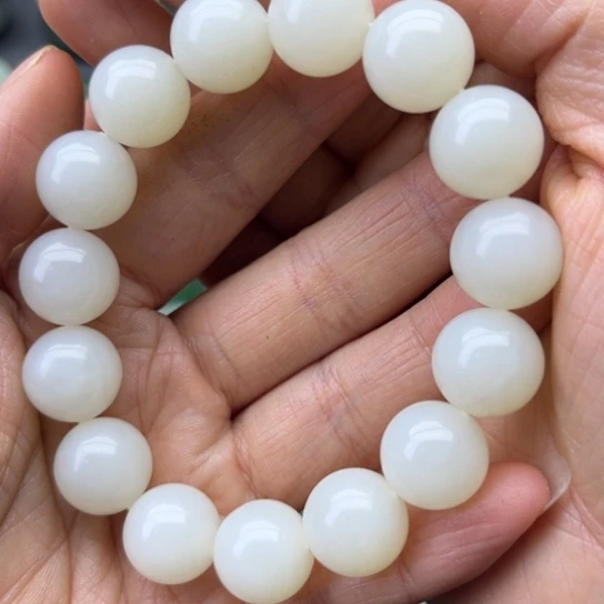 和田玉未镶嵌珠宝半成品