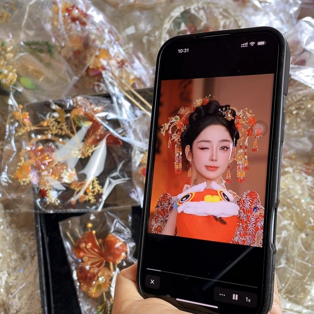 混合材质新娘头饰不退换不售后默认瑕疵