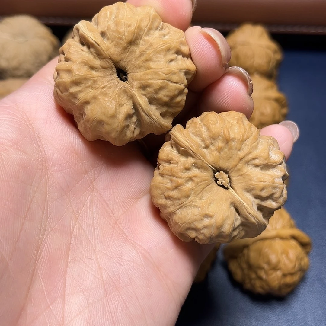 文玩核桃吊坠哇哇哇39