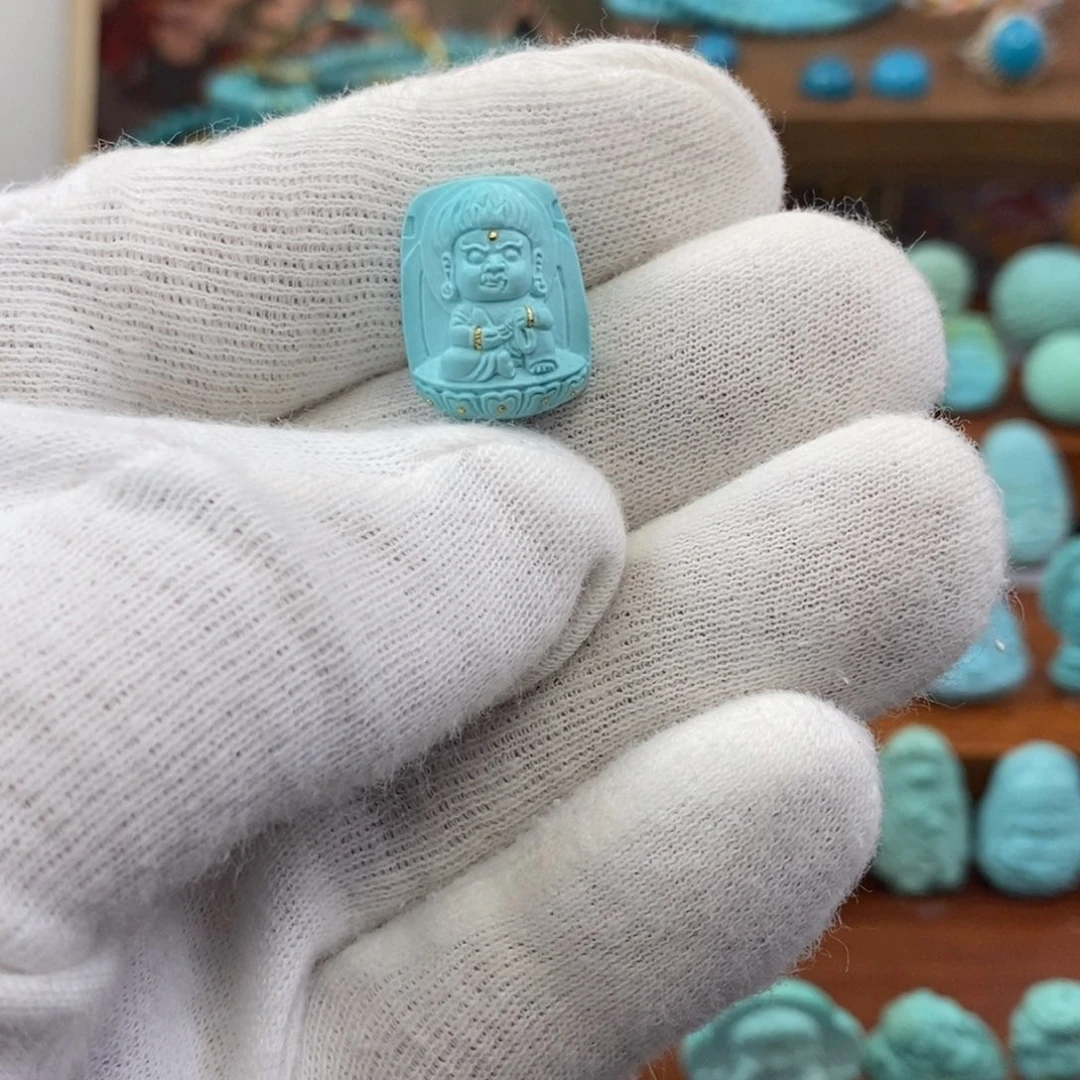 绿松石未镶嵌珠宝奇石