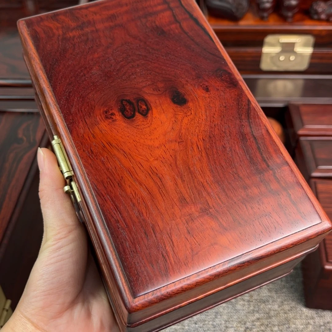 微凹黄檀（南美大红酸枝）陈**果