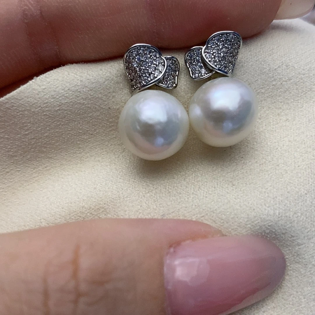 【闪购商品】银S925镶嵌淡水珍珠耳饰