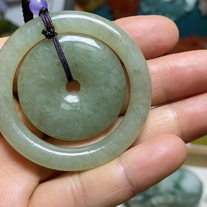 蛇纹石玉合金吊坠(赠链)