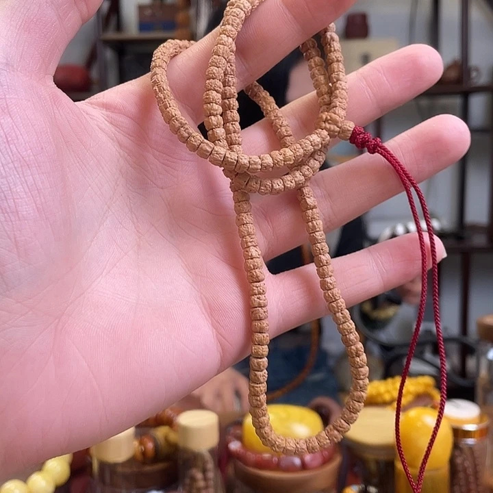 G***.金刚菩提吊坠金刚小佛手