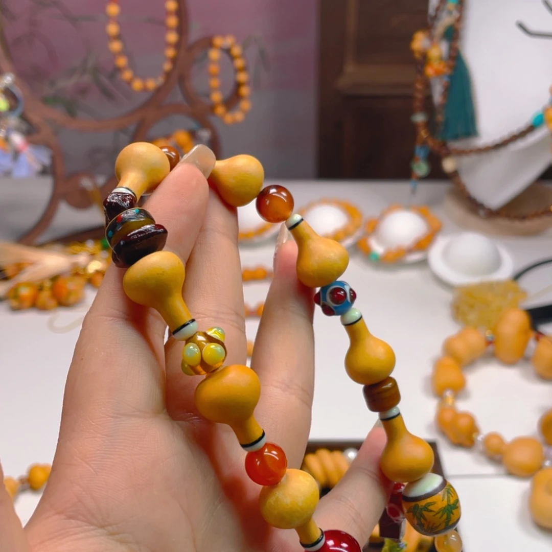 【闪购商品】蕊Shouchidutou