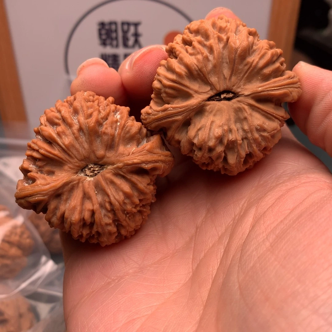 月***圆吊坠文玩核桃南疆22