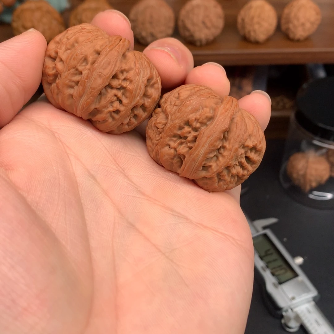 萍***g文玩核桃手串元宝