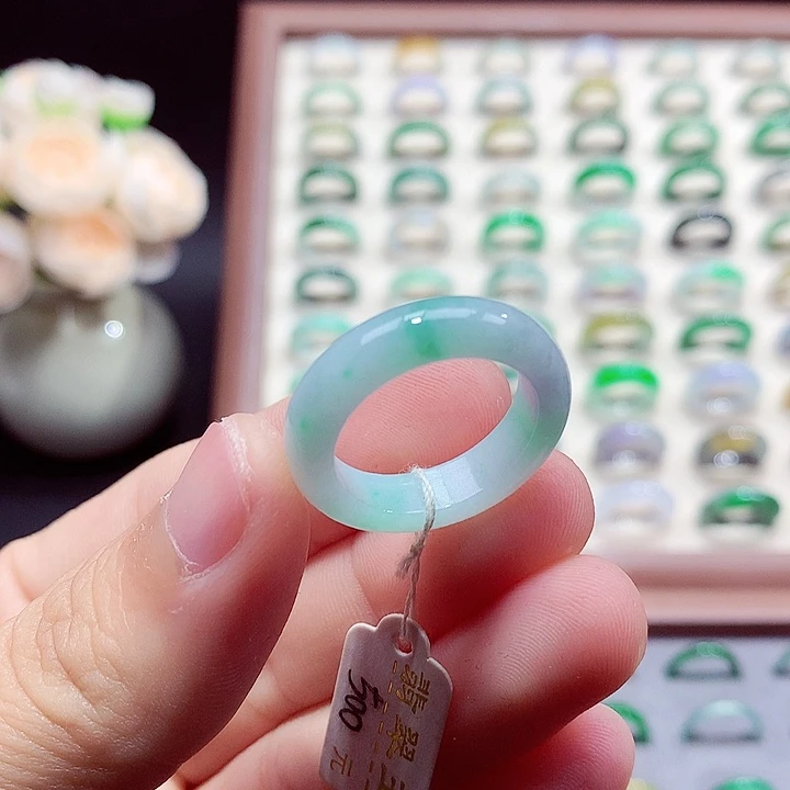 翡翠未镶嵌戒指19号