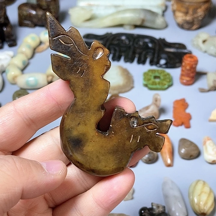 和田玉未镶嵌颈饰59