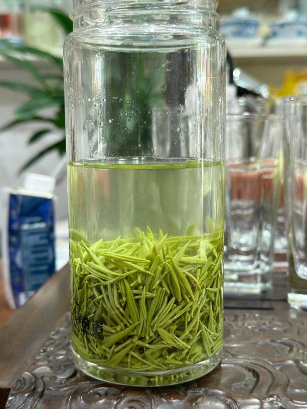 汇丰茶行<2025年清明前新茶>釆花毛尖开园芽毛尖栗香清鲜回甜散茶