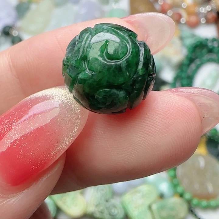 “****翡翠未镶嵌颈饰天然A货