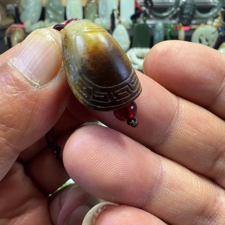 和田玉未镶嵌吊坠(不含链)