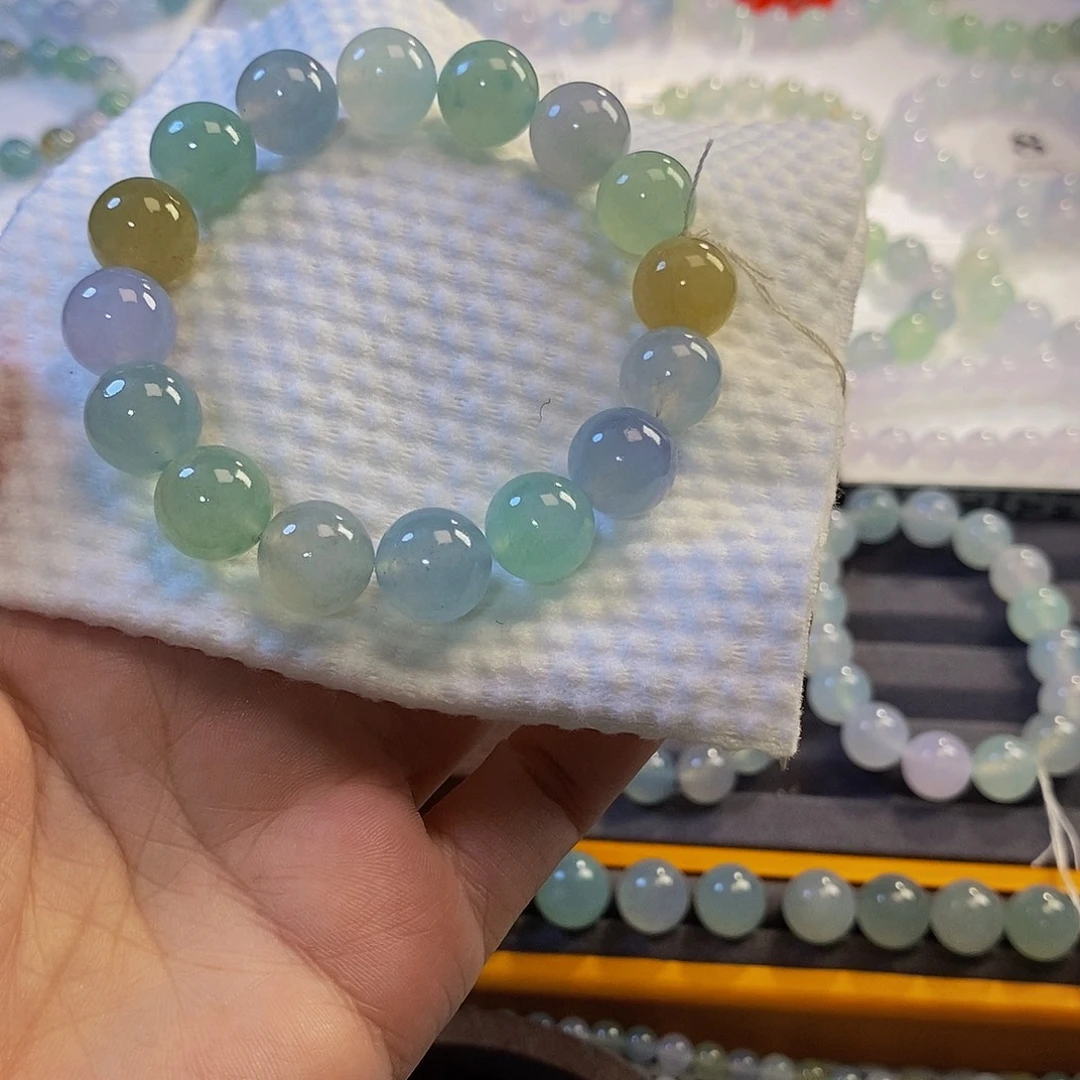 定制翡翠未镶嵌翡翠.