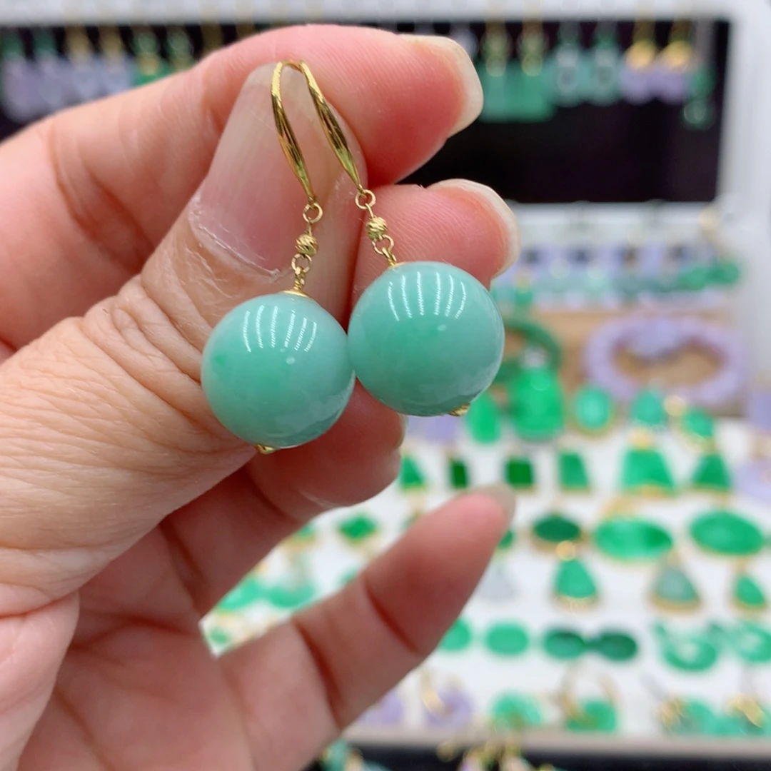 翡翠18K金镶嵌耳饰