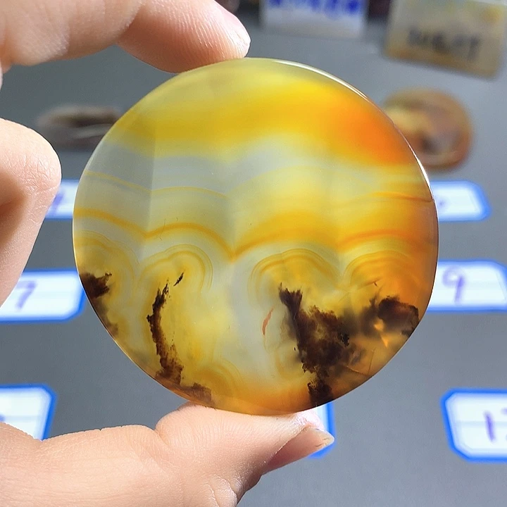 未镶嵌颈饰玛瑙/玉髓