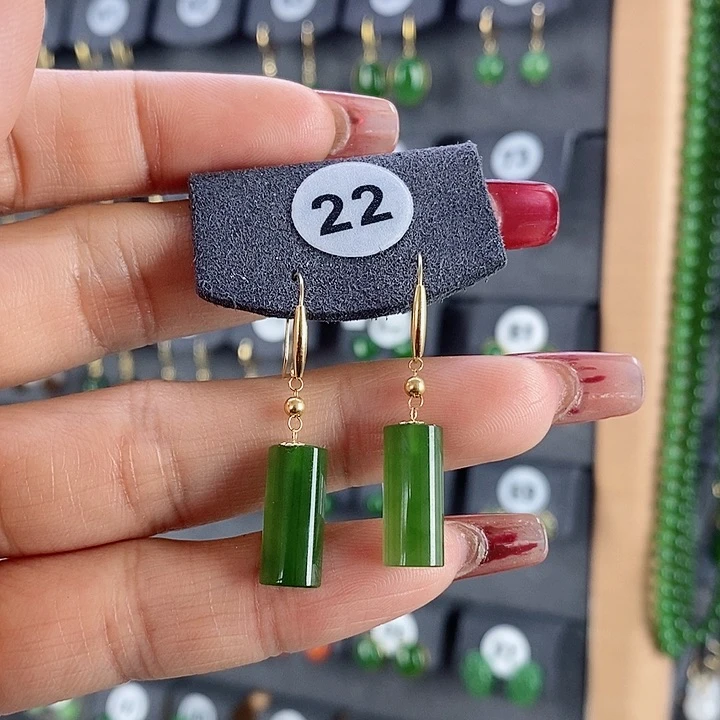 和田玉耳饰18K金镶嵌