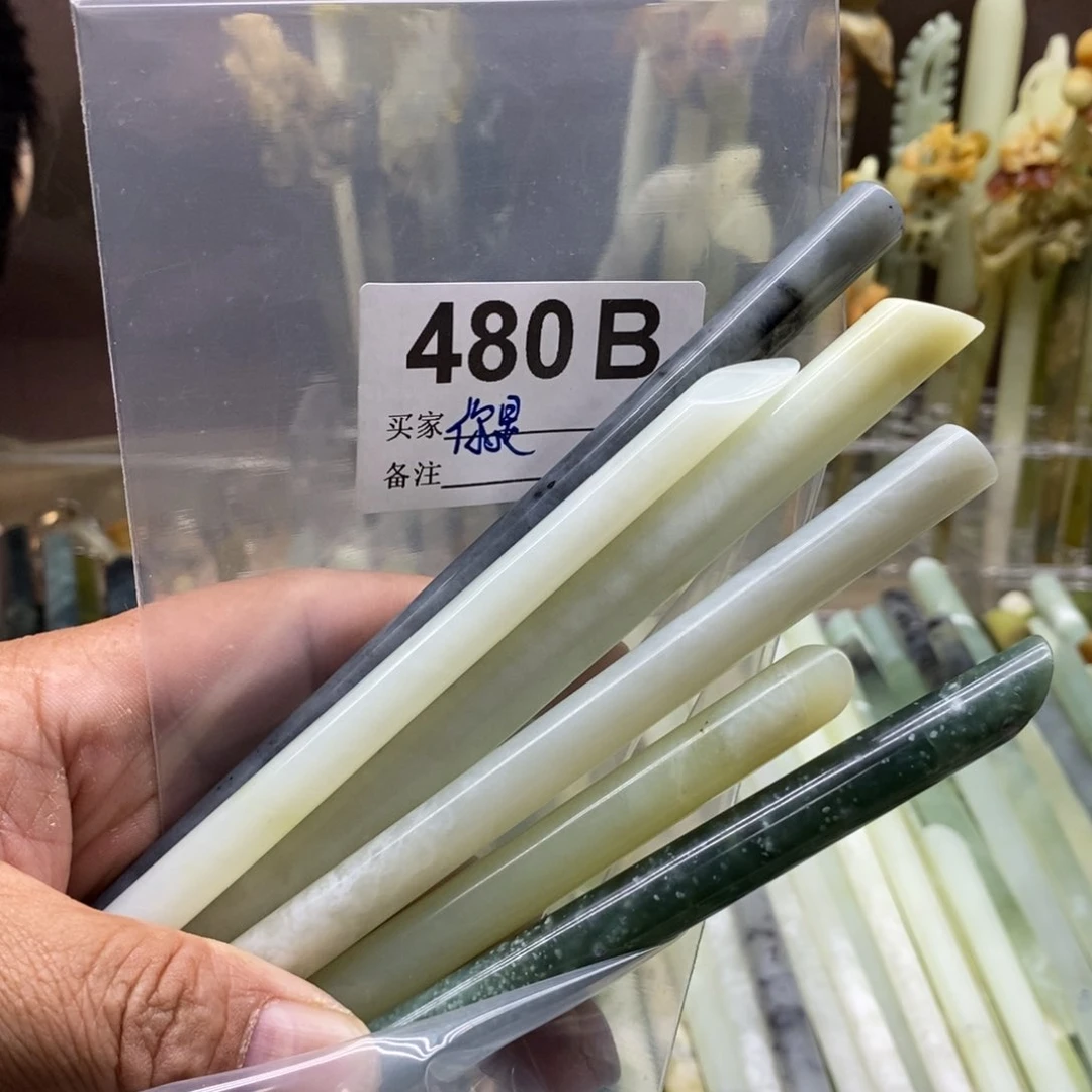透闪石-蛇纹石玉发饰未镶嵌你***咩